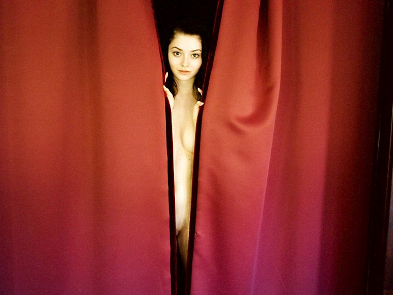 Alina-Phillips-Naked-12