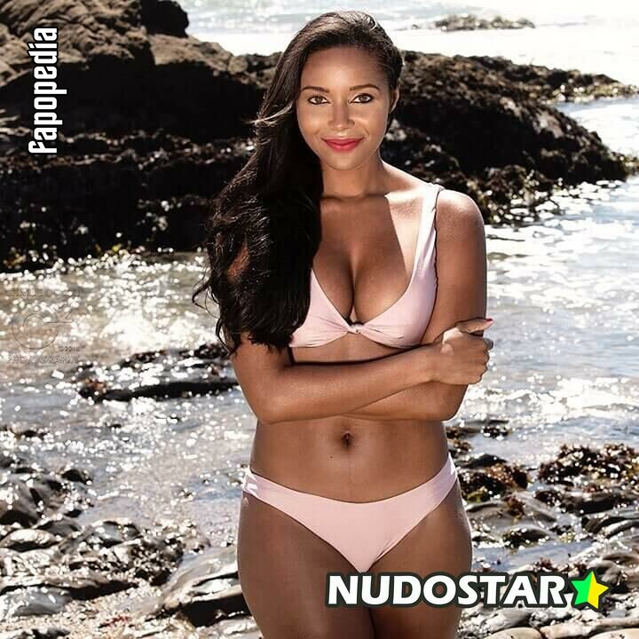 Brandi Rhodes Nude Leaks