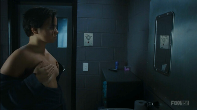 Zoe Terakes sexy – Wentworth s08e06 (2020)