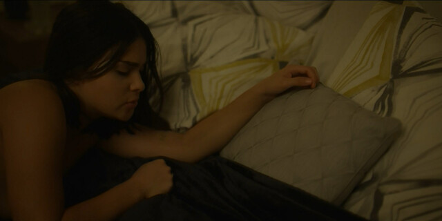 Devery Jacobs sexy – Cardinal s03e01 (2019)