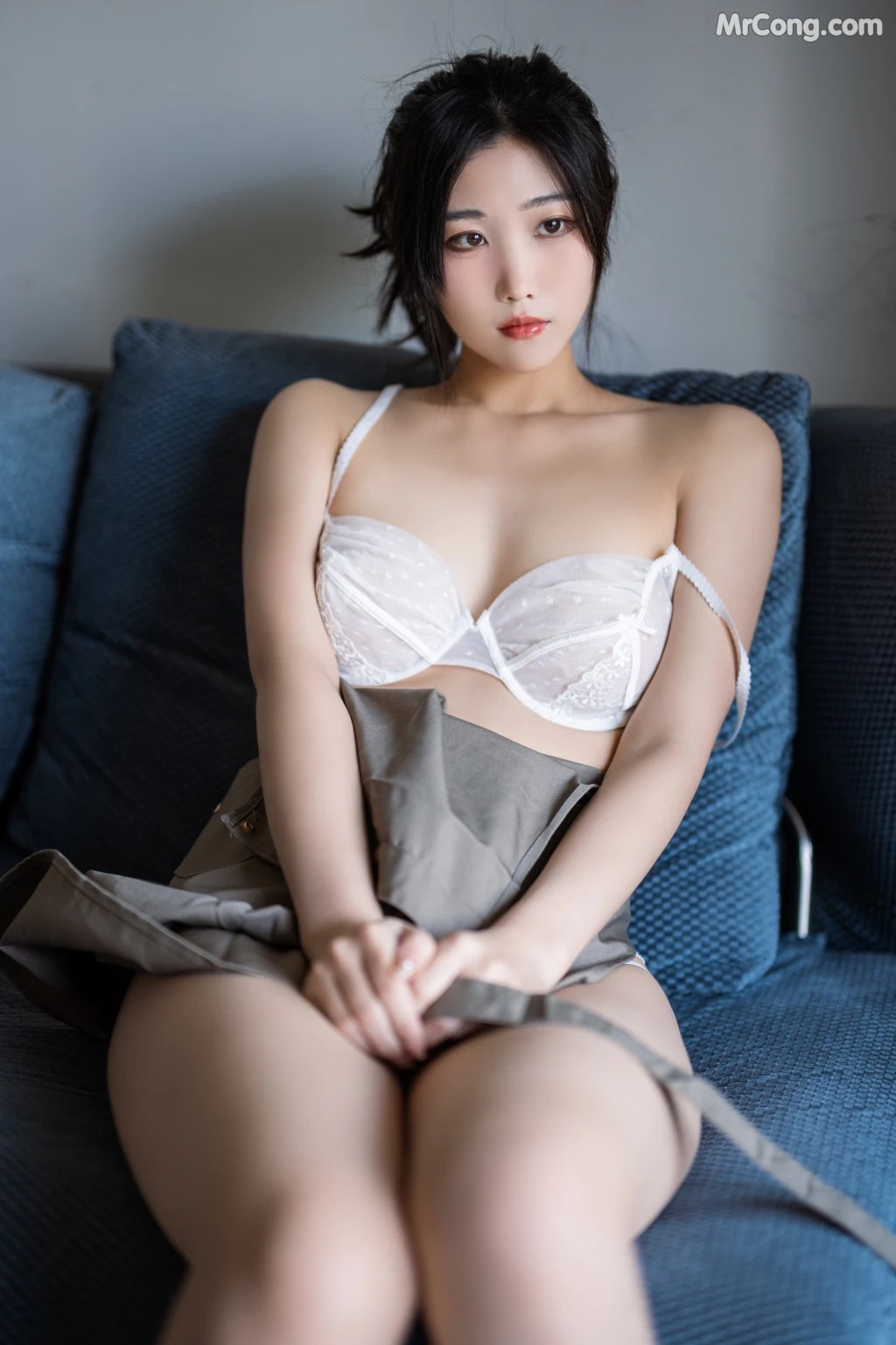 Coser@汪知子 Vol.014: 围裙 (40 photos)