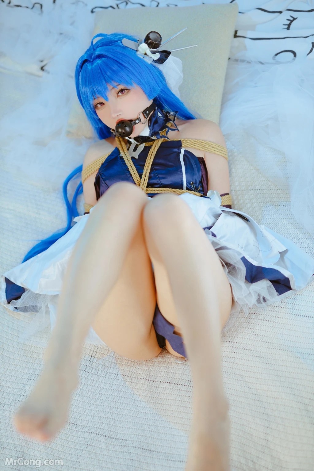 Coser@是三不是世w No.020 海伦娜捆绑 (57 photos )