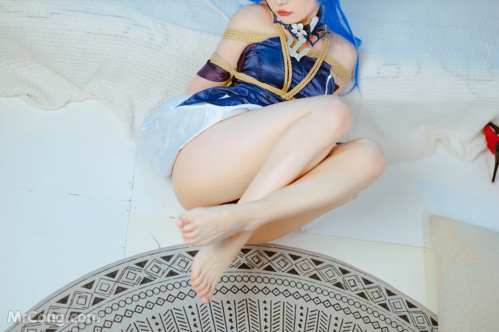 Coser@是三不是世w No.020 海伦娜捆绑 (57 photos )