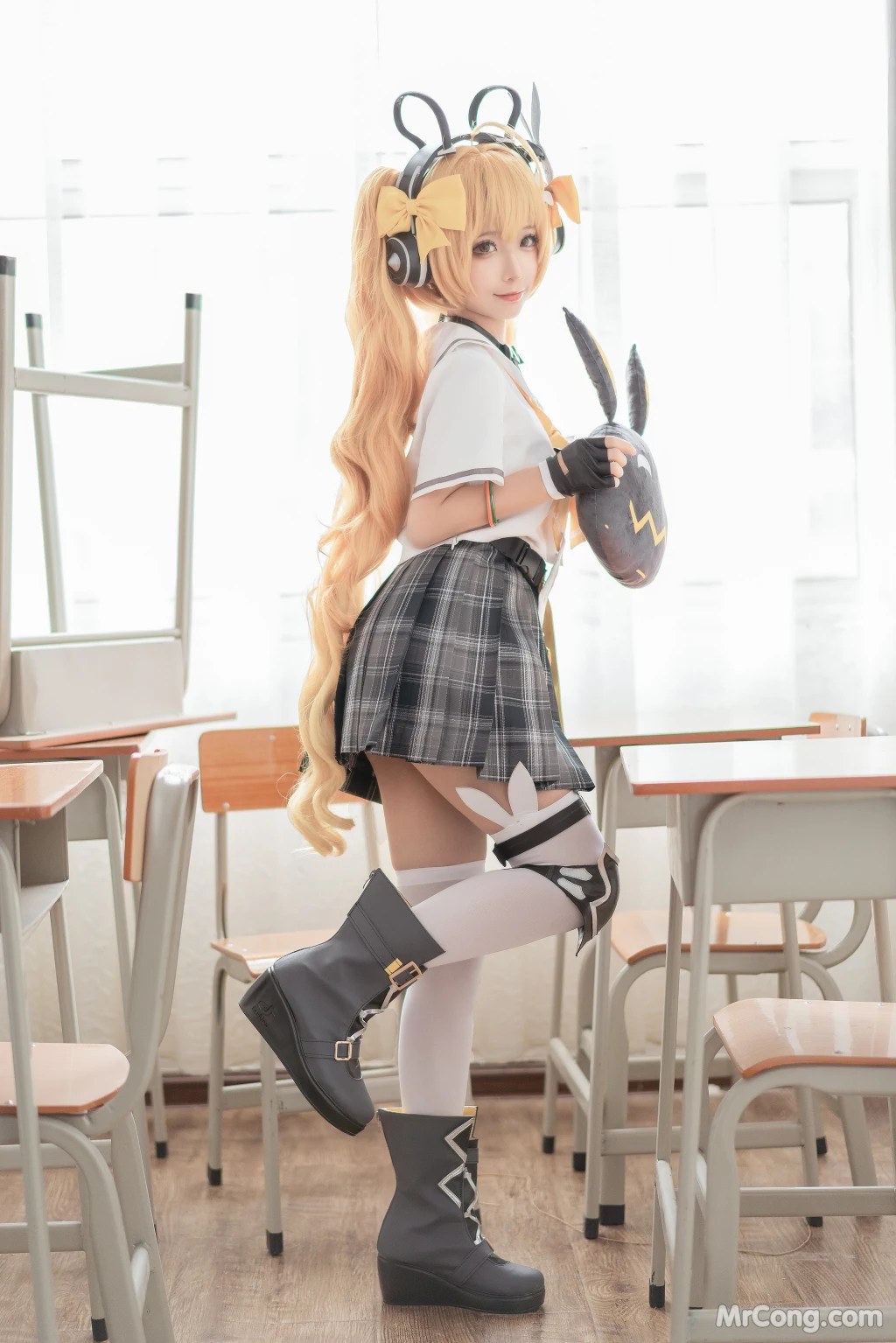 Coser@蠢沫沫 (chunmomo) Vol.135: 安琪拉 时之奇旅 (16 photos)