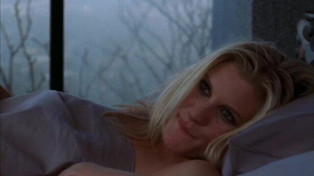 Katee Sackhoff sexy - Nip/Tuck s05e20 (2009)