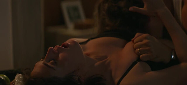 Lizzy Caplan nude - Fatal Attraction s02e02 (2023)