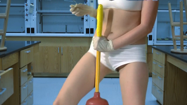 Tamar Pelzig sexy – This Is Only a Test (2012)