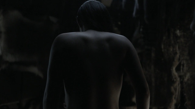 Morgan Holmstrom nude - Outlander s06e04 (2022)