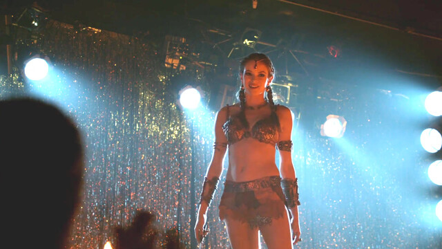 Danielle Panabaker sexy - Grimm s01e14 (2012)